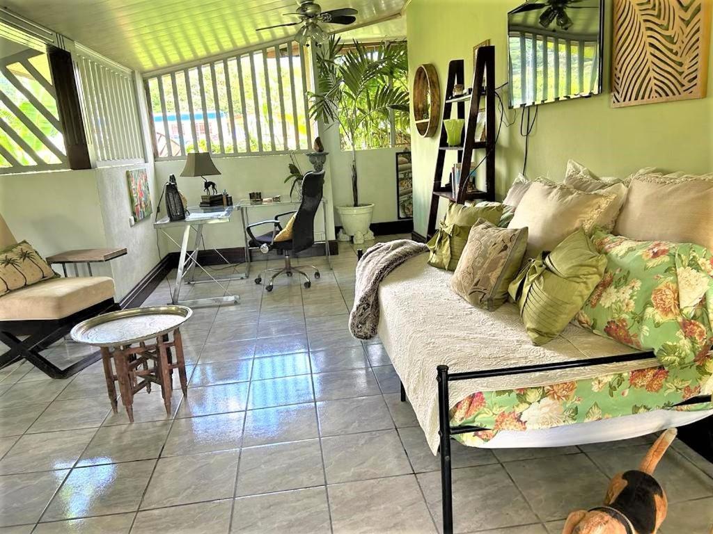 Casa Sophia 3 Listings Apartment 1 Or Apartment 2 Separately Or Apt 1 And 2 Together All With Fo Internet Guapiles Ngoại thất bức ảnh